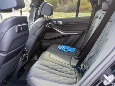 Used 2024 BMW X5 xDrive40i image 12