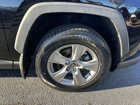 Used 2022 Toyota RAV4 XLE image 13