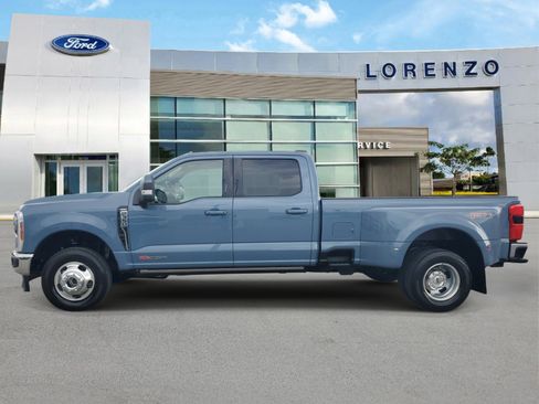 Used 2023 Ford F350 Lariat w/ Lariat Ultimate Package image 3