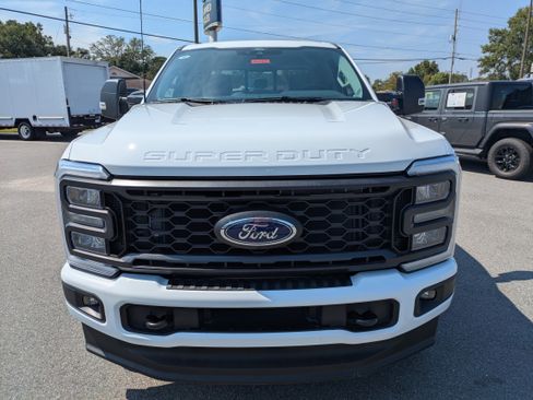 New 2026 Ford F250 XL w/ STX Appearance Package AWD/4WD image 8