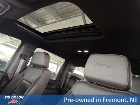 Used 2022 GMC Sierra 2500 AT4 w/ AT4 Preferred Package AWD/4WD image 17