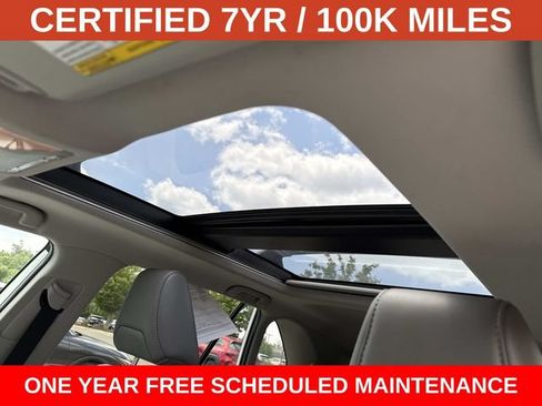Used 2021 Toyota RAV4 Limited AWD/4WD image 16