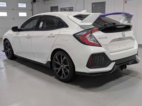 Used 2018 Honda Civic Sport Touring image 11