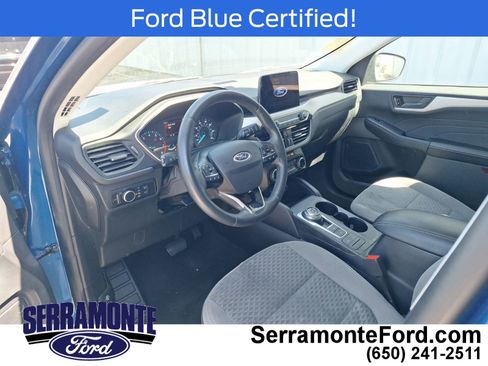 Used 2022 Ford Escape SE w/ SE Sport Appearance Package FWD image 8