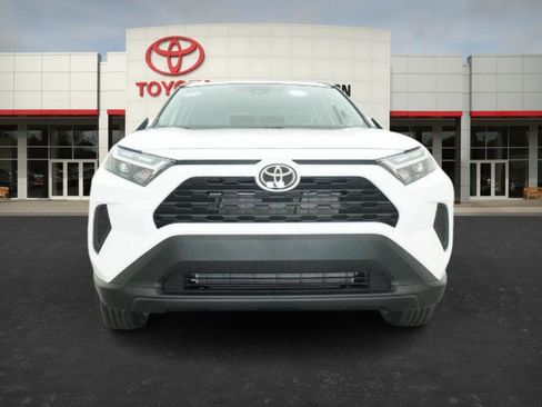New 2025 Toyota RAV4 XLE image 3