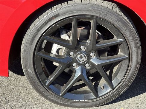 Used 2024 Honda Civic Sport image 17