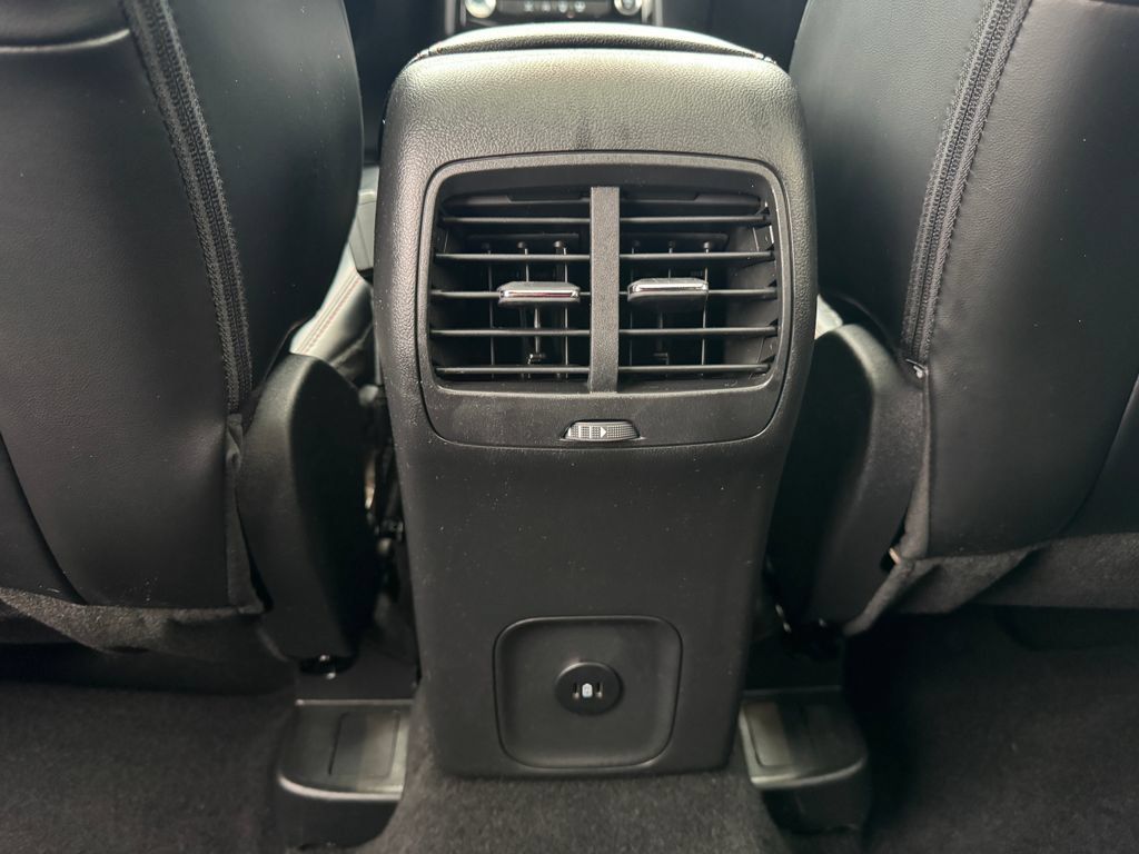 Used 2024 Ford Escape ST-Line w/ Tech Pack #1 AWD/4WD image 36