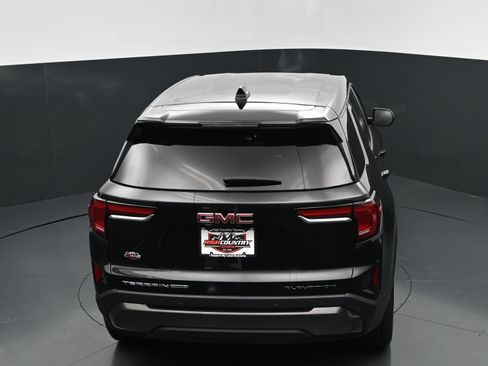 Used 2025 GMC Terrain Elevation AWD/4WD image 32