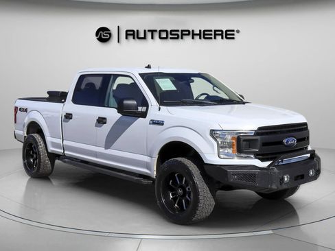 Used 2019 Ford F150 XLT w/ Trailer Tow Package image 12