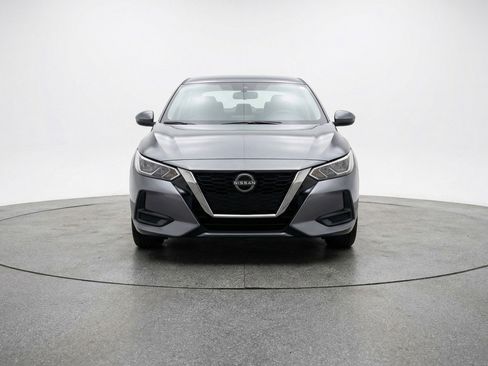 Used 2025 Nissan Sentra SV FWD image 2