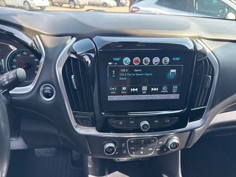 Used 2019 Chevrolet Traverse LT w/ LT Premium Package FWD image 30