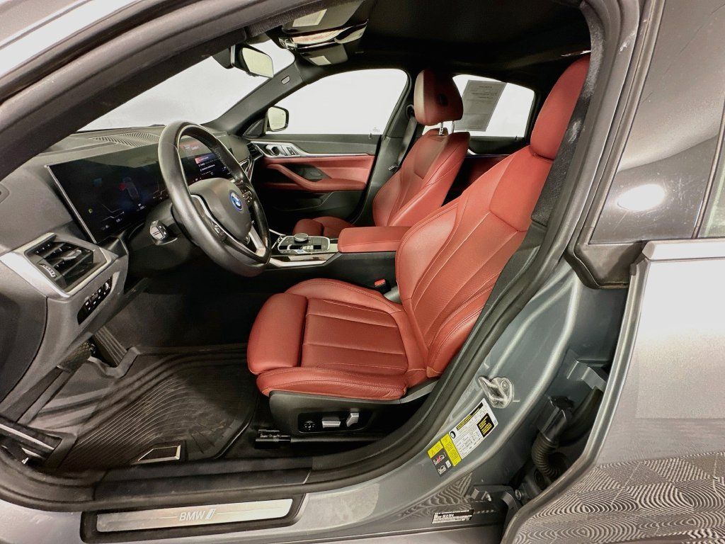 Used 2023 BMW i4 eDrive35 w/ Premium Package RWD image 28