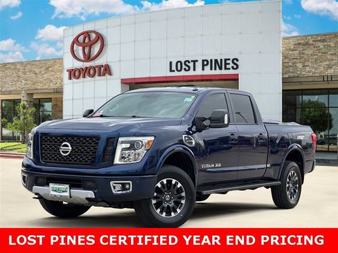 Used 2019 Nissan Titan PRO-4X w/ Pro-4x Convenience Package image 1