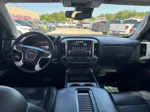 Used 2018 GMC Sierra 1500 SLT AWD/4WD image 11