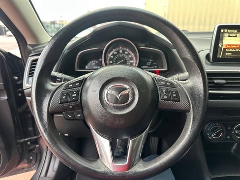 Used 2016 MAZDA MAZDA3 i Sport w/ Preferred Equipment Package FWD image 12