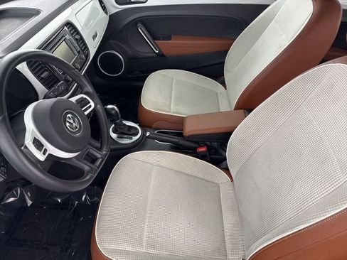Used 2015 Volkswagen Beetle 1.8T Classic image 20
