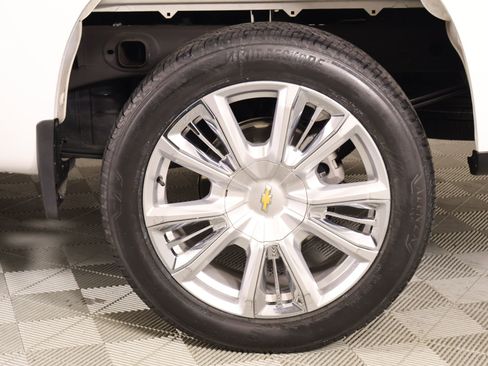 Used 2023 Chevrolet Silverado 1500 RST AWD/4WD image 19