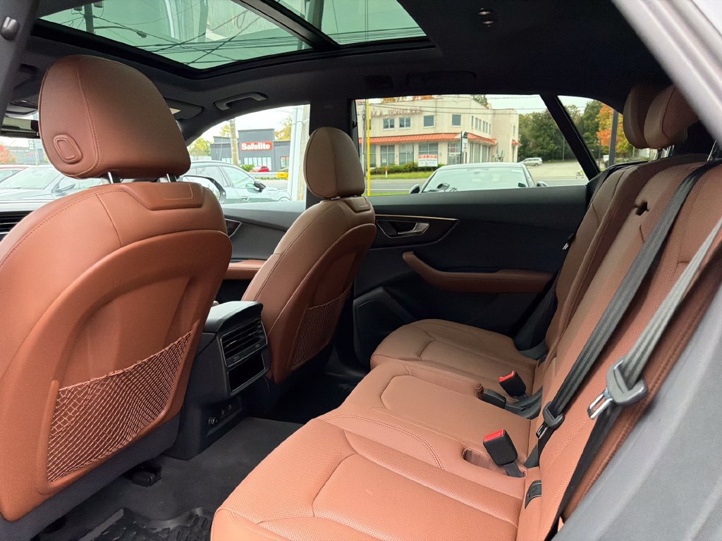 Used 2023 Audi Q8 Premium Plus AWD/4WD image 24