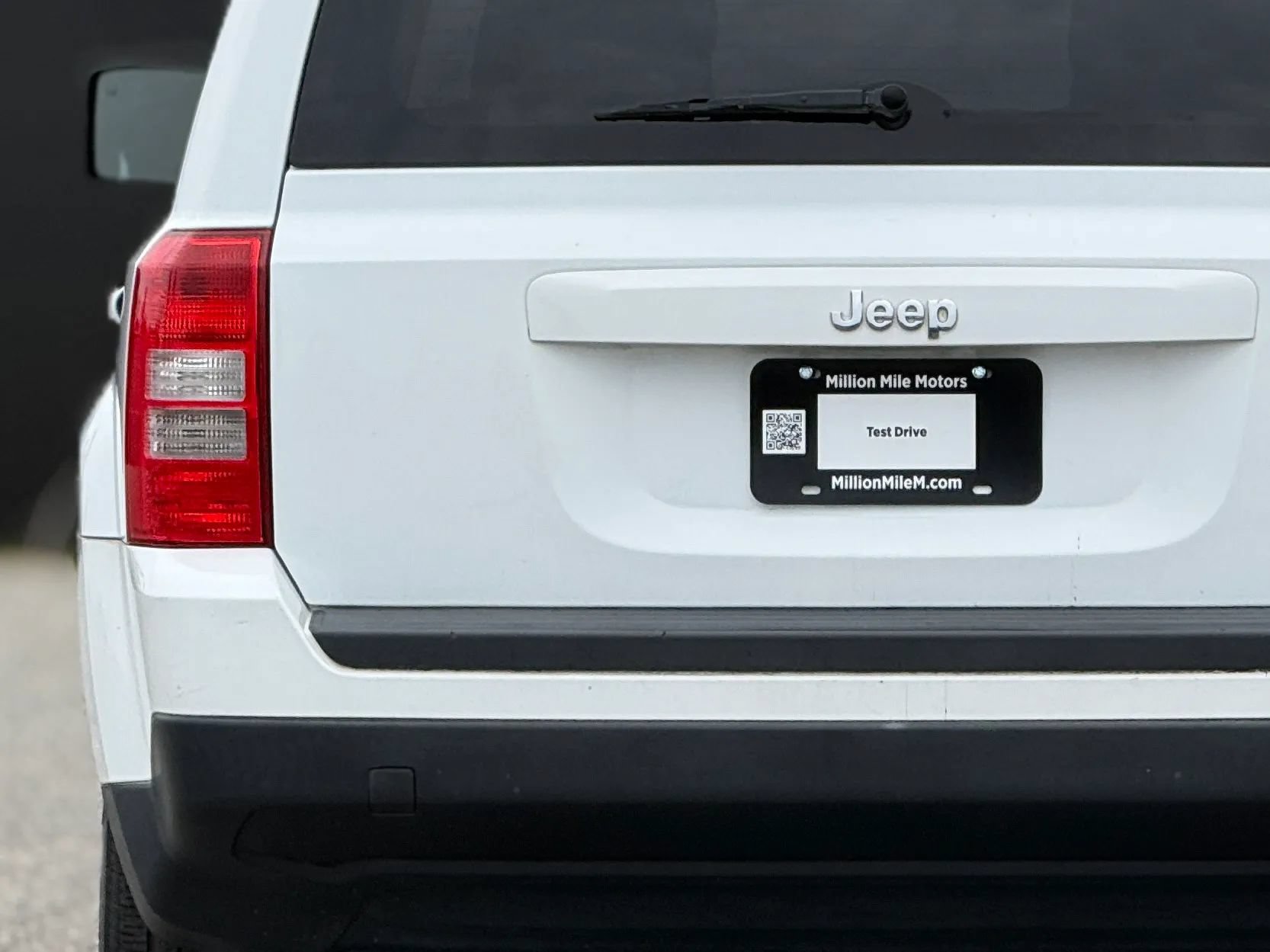Used 2016 Jeep Patriot Sport w/ Power Value Group FWD image 12