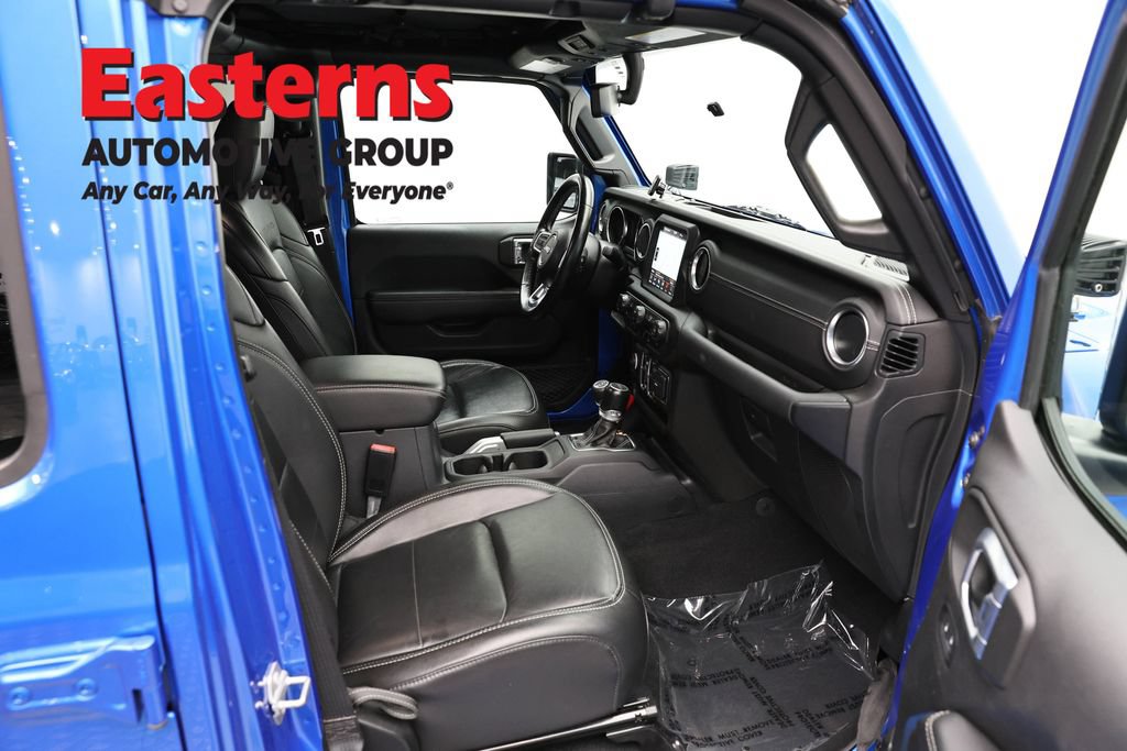 Used 2021 Jeep Gladiator Overland AWD/4WD image 22
