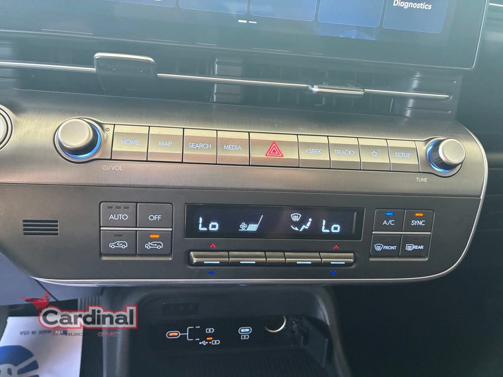 Used 2025 Hyundai Kona SEL FWD image 9