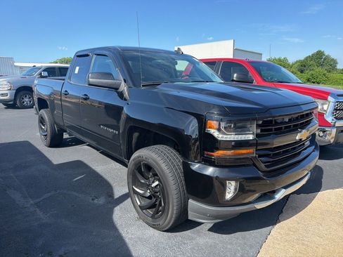 Used 2017 Chevrolet Silverado 1500 LT w/ All Star Edition AWD/4WD image 1