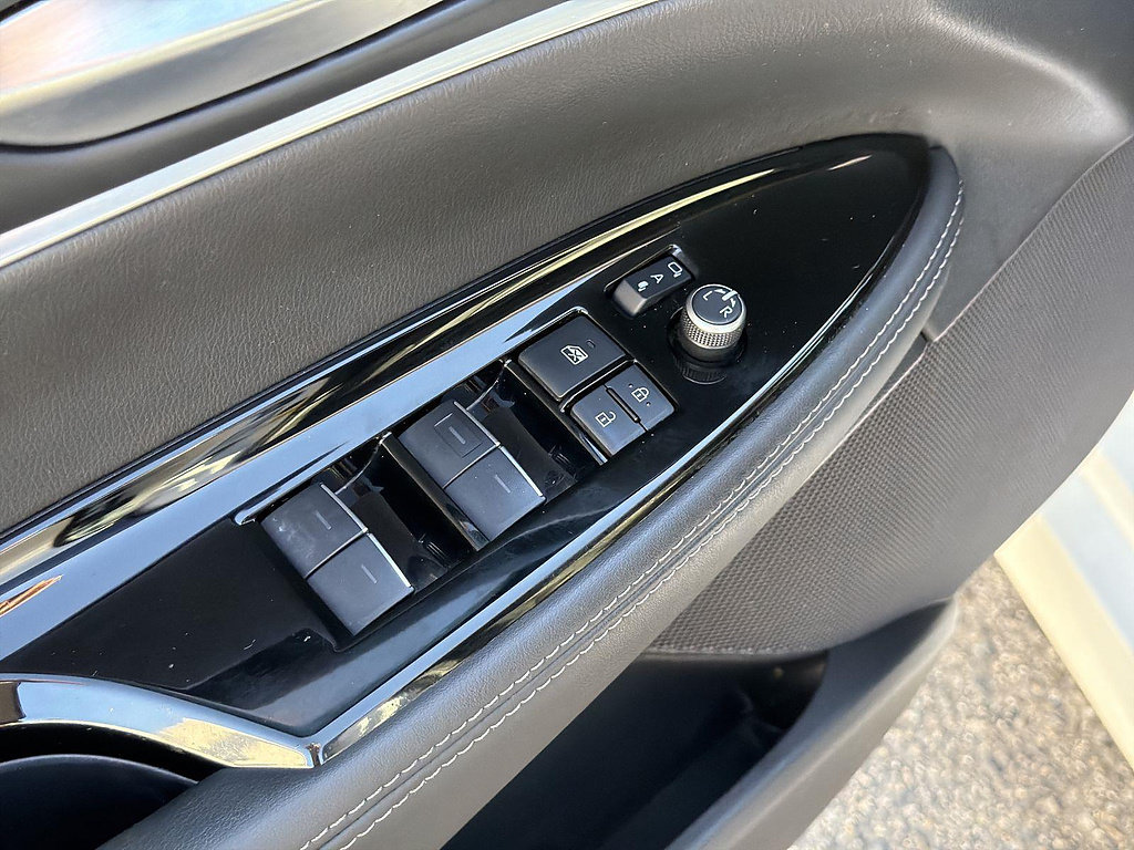 Used 2023 Toyota Mirai w/ Advanced Technology Package RWD image 22