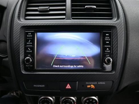 Used 2023 Mitsubishi Outlander Sport ES image 17