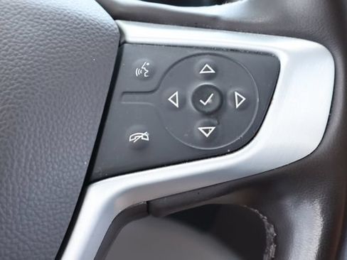 Used 2023 GMC Acadia SLT w/ Technology Package FWD image 26