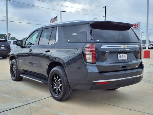 Used 2022 Chevrolet Tahoe LT w/ LT Signature Package RWD image 2
