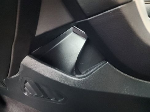 Used 2023 Ford Edge SEL image 30