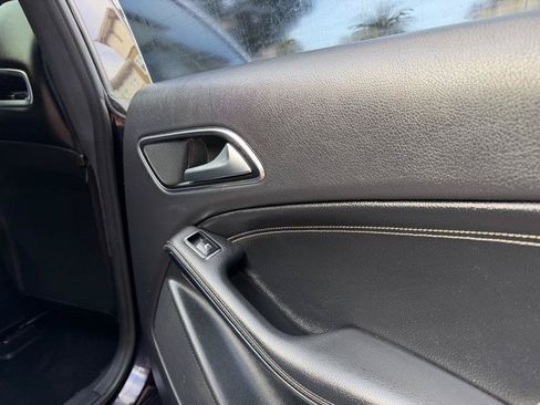 Used 2014 Mercedes-Benz CLA 250 image 53