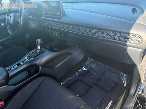 Used 2024 Honda HR-V Sport image 29