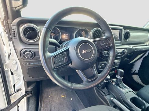 Used 2023 Jeep Wrangler Unlimited w/ Cold Weather Group AWD/4WD image 12