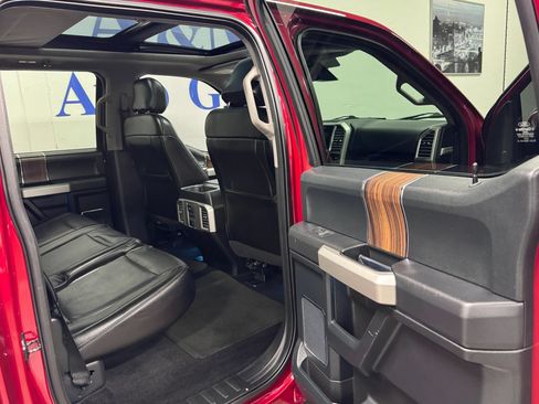Used 2016 Ford F150 Lariat w/ Equipment Group 502A Luxury RWD image 17