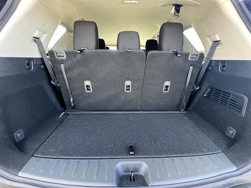 New 2026 Nissan Pathfinder S image 35