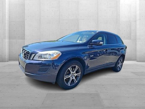 Used 2013 Volvo XC60 T6 AWD/4WD image 3