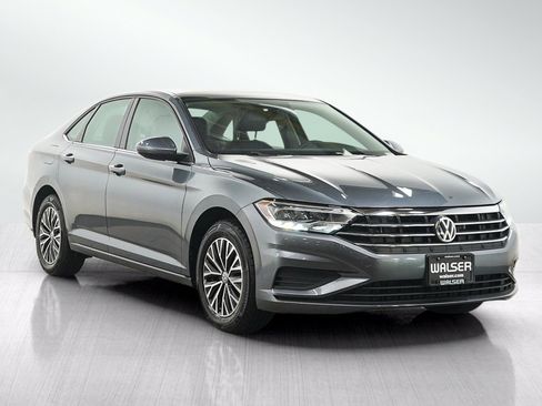 Used 2019 Volkswagen Jetta SE FWD image 7
