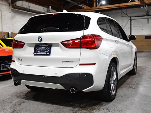 Used 2019 BMW X1 xDrive28i w/ M Sport Package AWD/4WD image 4