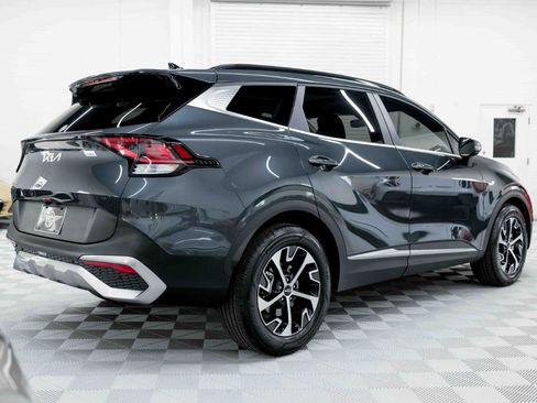 Used 2025 Kia Sportage EX w/ Premium Package image 8