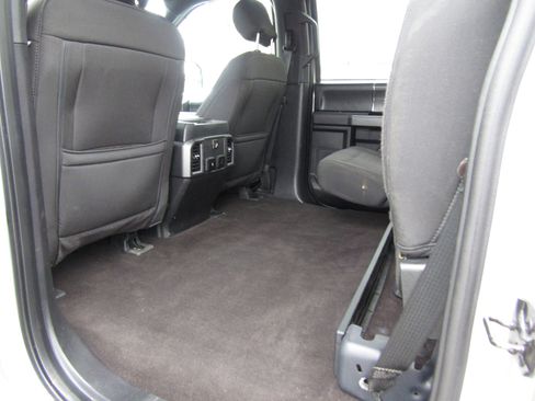 Used 2018 Ford F150 XLT w/ Equipment Group 302A Luxury image 13