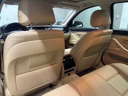 Used 2014 BMW 528i xDrive Sedan AWD/4WD image 21