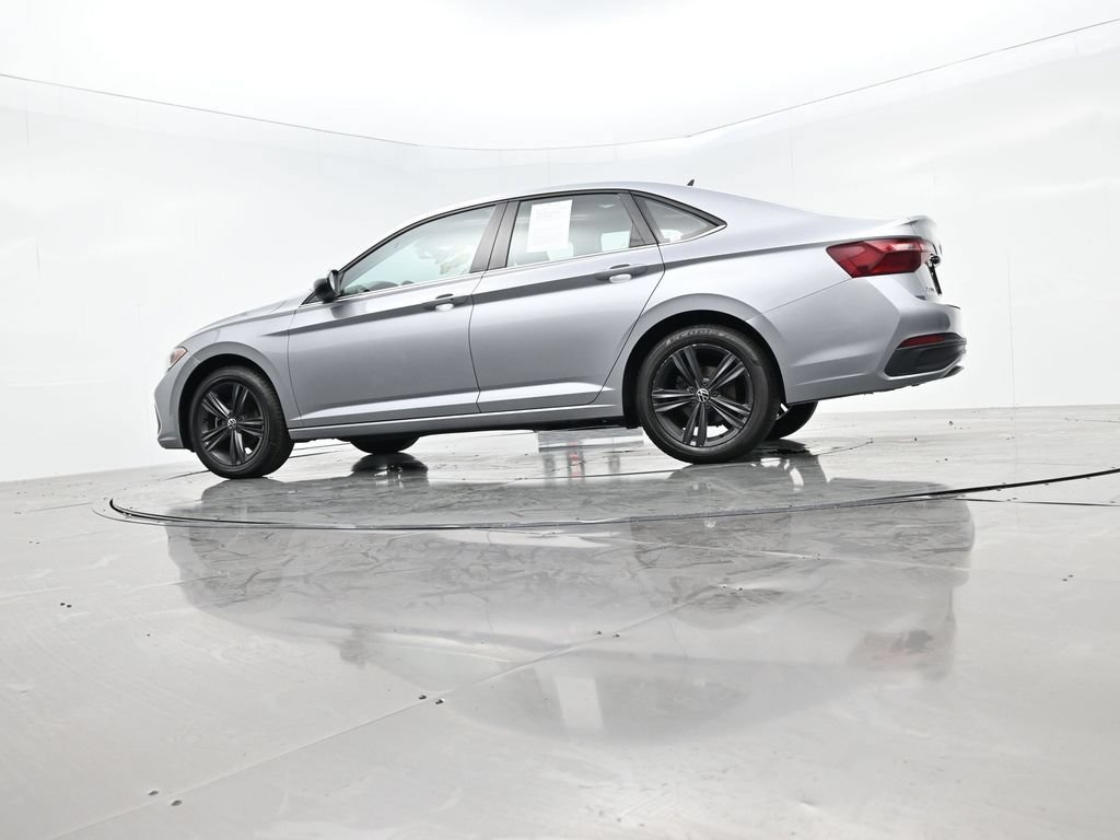 Used 2022 Volkswagen Jetta SE FWD image 46
