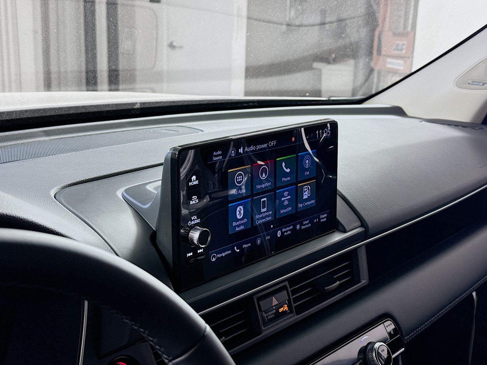 Used 2025 Honda Pilot Touring image 14