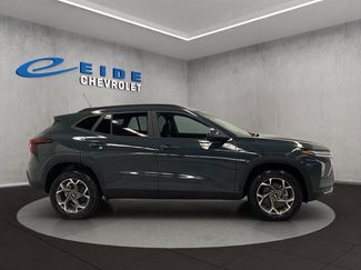 New 2026 Chevrolet Trax LT video 2