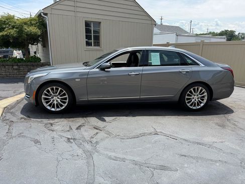 Used 2018 Cadillac CT6 3.6 AWD image 8