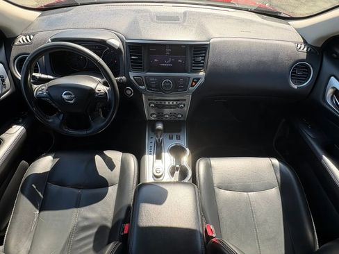 Used 2017 Nissan Pathfinder SL w/ Trailer Tow Package image 23