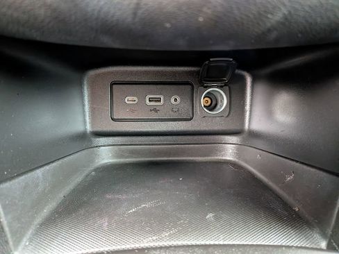 Used 2020 Chevrolet Equinox LT FWD image 33