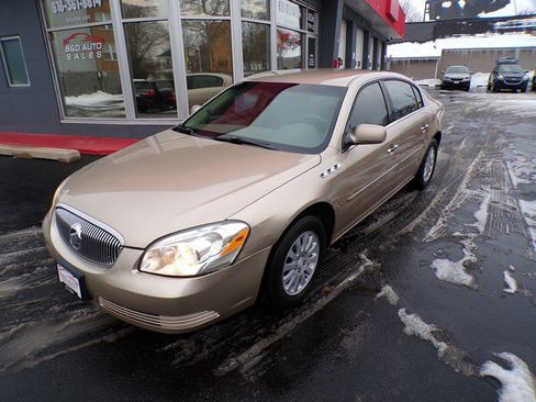 Used 2006 Buick Lucerne CX image 1