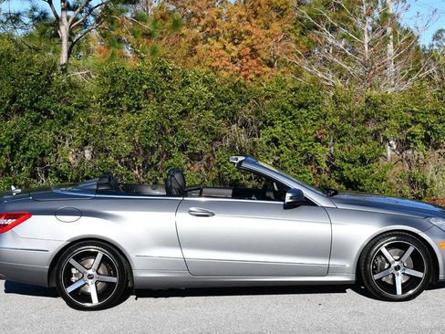 Used 2011 Mercedes-Benz E 350 Cabriolet image 7